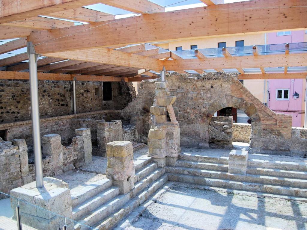 Hostal Fabrellas كالذيس ذي مالافييّا المظهر الخارجي الصورة