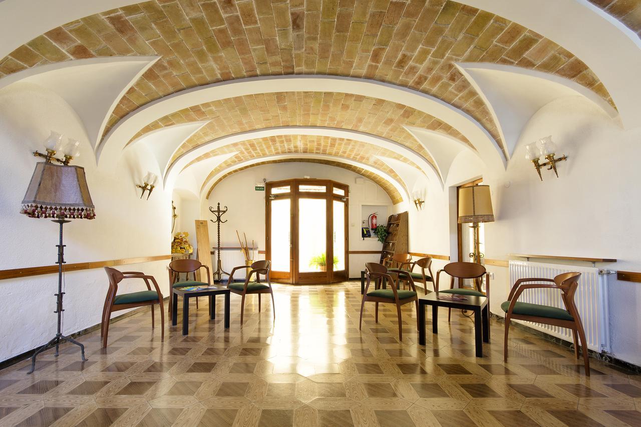 Hostal Fabrellas كالذيس ذي مالافييّا المظهر الخارجي الصورة