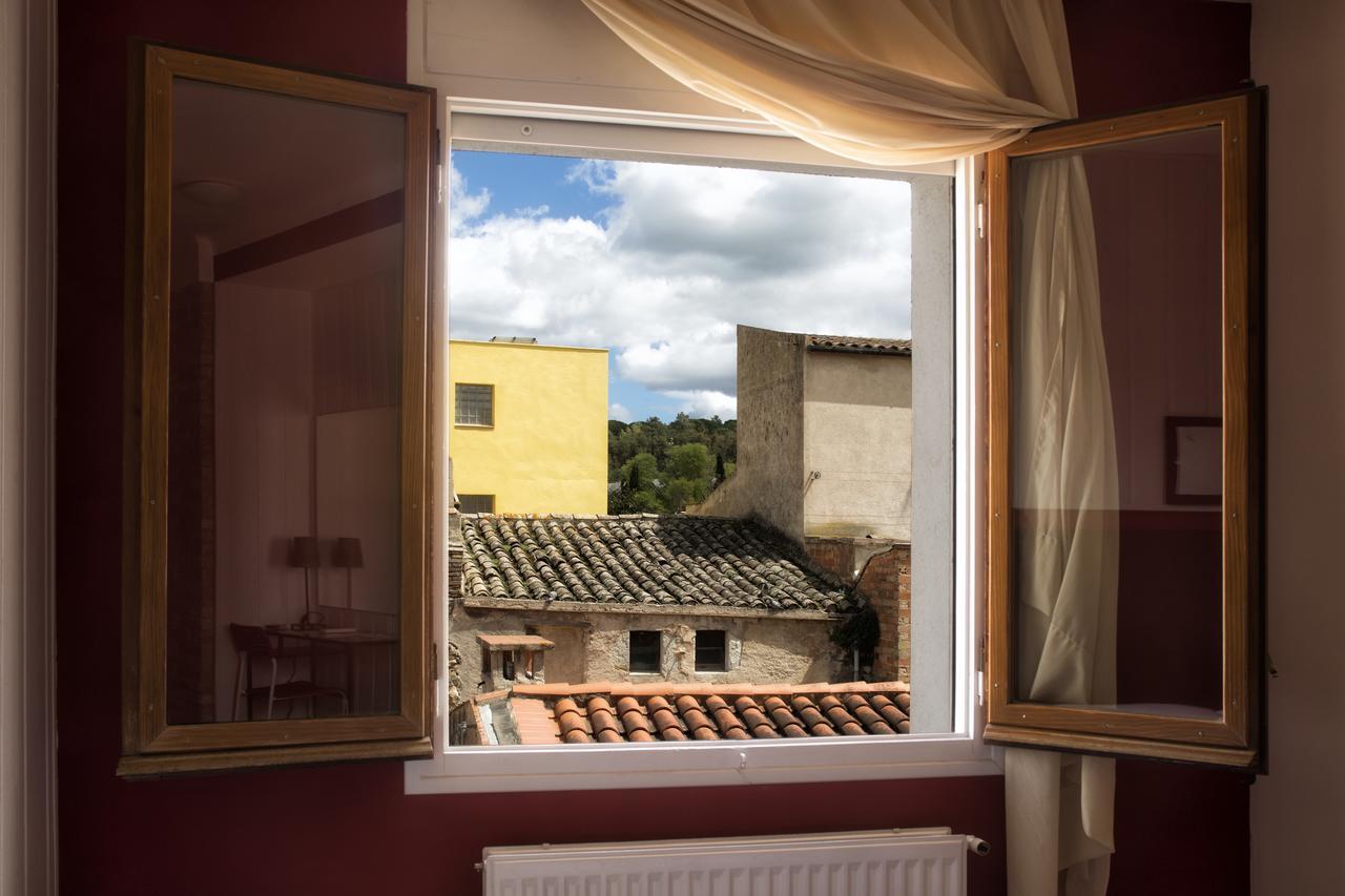Hostal Fabrellas كالذيس ذي مالافييّا المظهر الخارجي الصورة